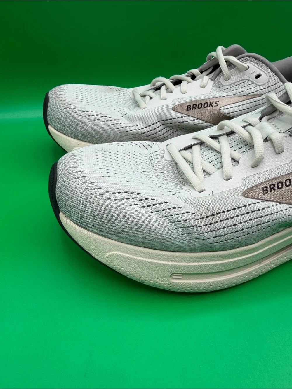 Brooks ghost max